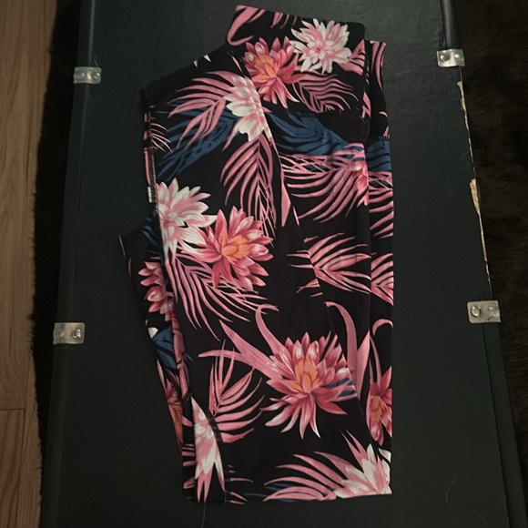 Spiritual Gangster High Vibe Leggings - Picture 10 of 10